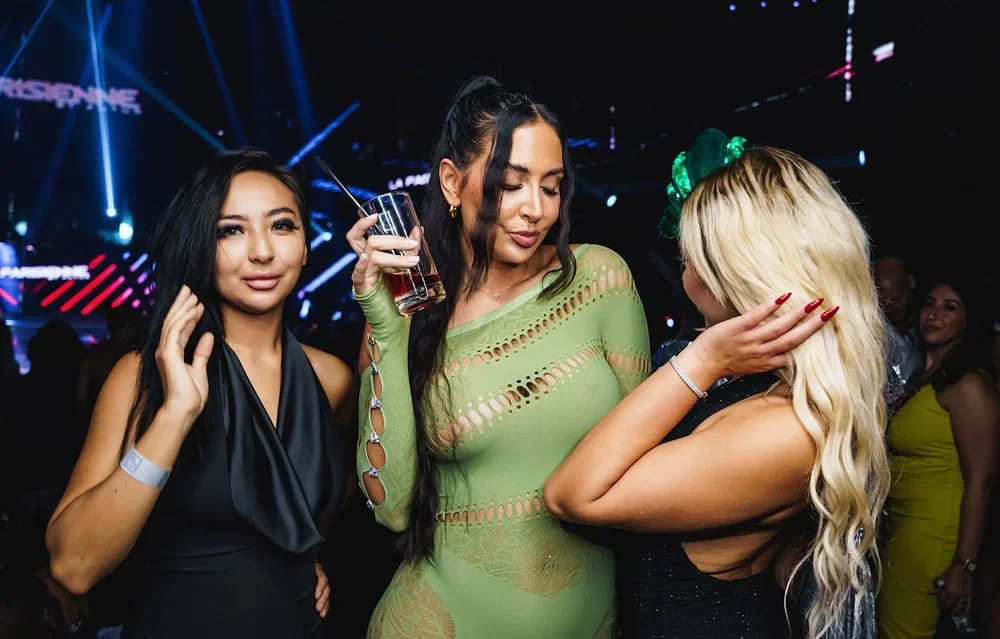 Explore the reasons why our Dubai nightlife experiences stand out from the rest