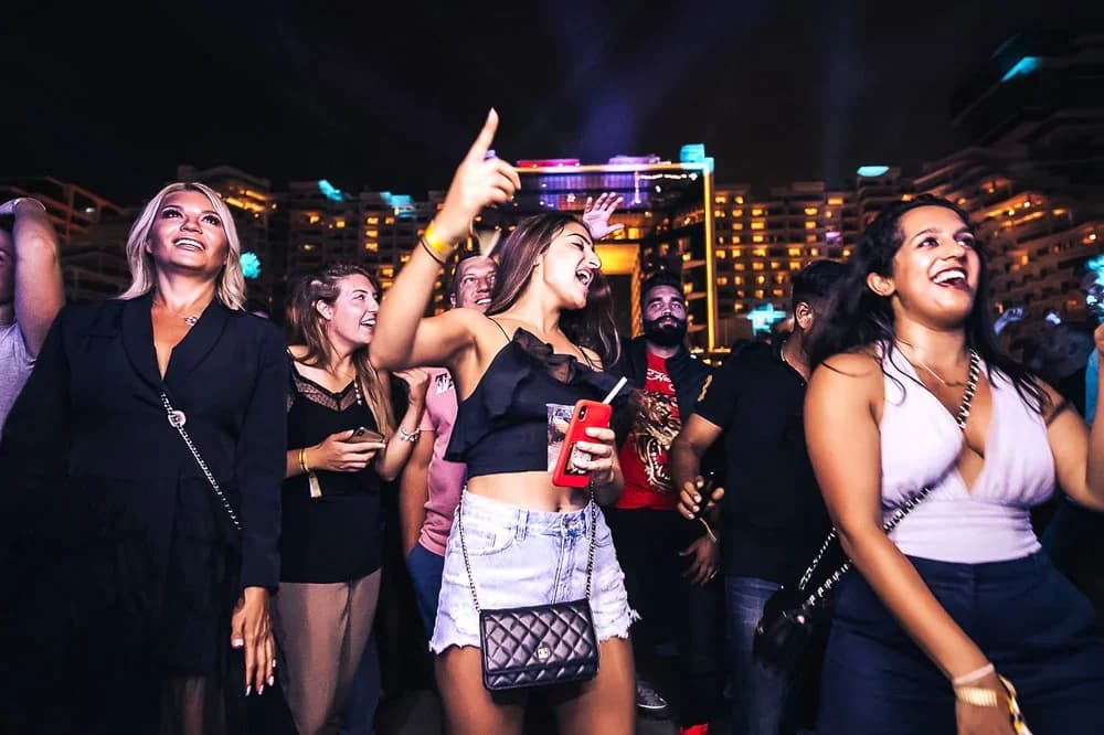 Feel the Beat: Nightlife In Dubai is Calling