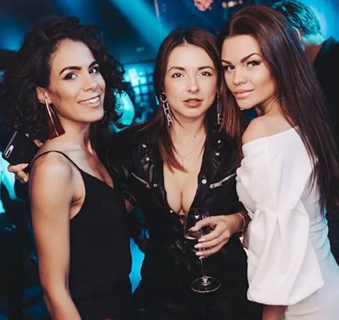 Unforgettable Nightlife in Dubai: Best Things to Do, Place to Visit, and Tips