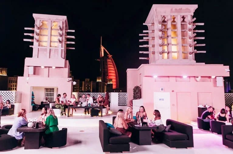 Unveiling the Vibrant Nightlife in Dubai: A Guide to Nocturnal Adventures